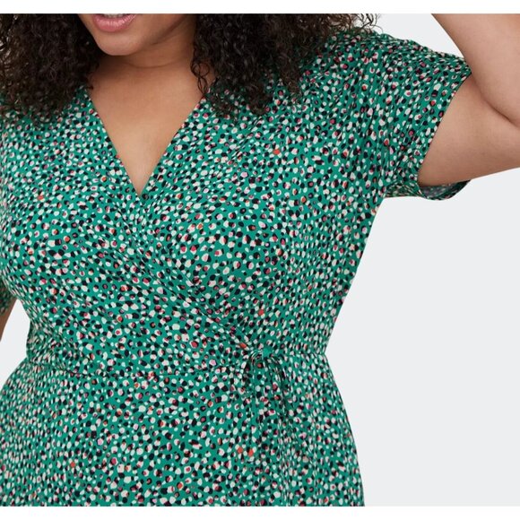 Torrid Green Printed Short Sleeve A-line Polka Dot Stretch Wrap Midi Dress 1X - Picture 14 of 15